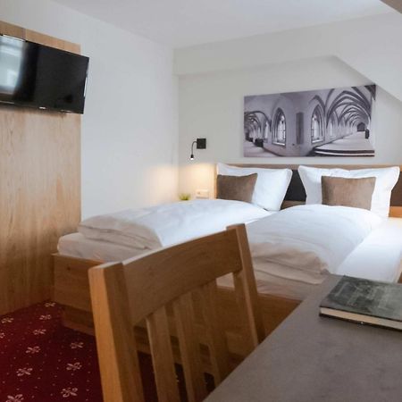 Klostergasthof Heidenheim - Hotel Garni Exteriör bild