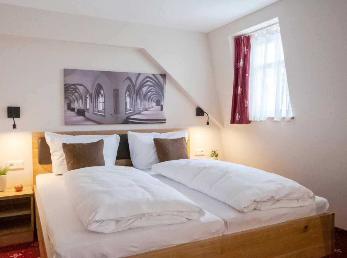 Klostergasthof Heidenheim - Hotel Garni Exteriör bild